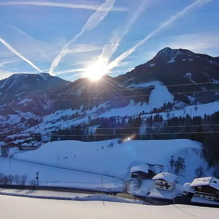 アパート Weissacher レント