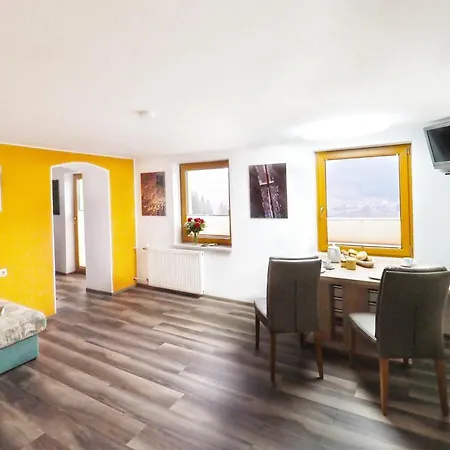 Weissacher Apartment Lend